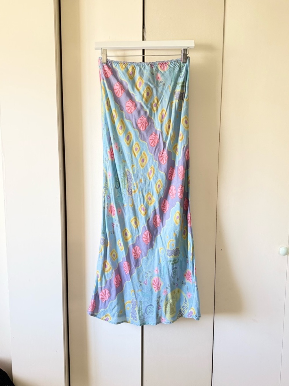 Spell Aquarius Bias Maxi Skirt Sky Blue Small Seashell Pattern Coastal Tencel - Picture 7 of 9